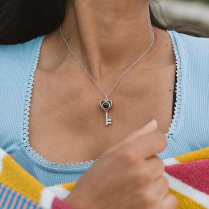 Collar Llave del Corazón Personalizado con Foto
