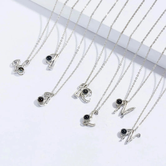 Collar con Inicial Foto Proyección